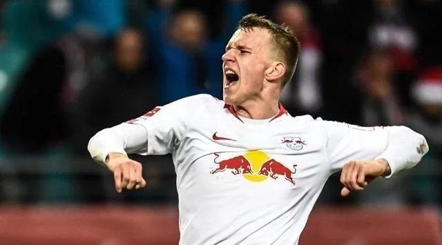 让张本完全 让张本完全