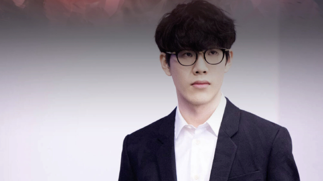 成为名副其 成为名副其