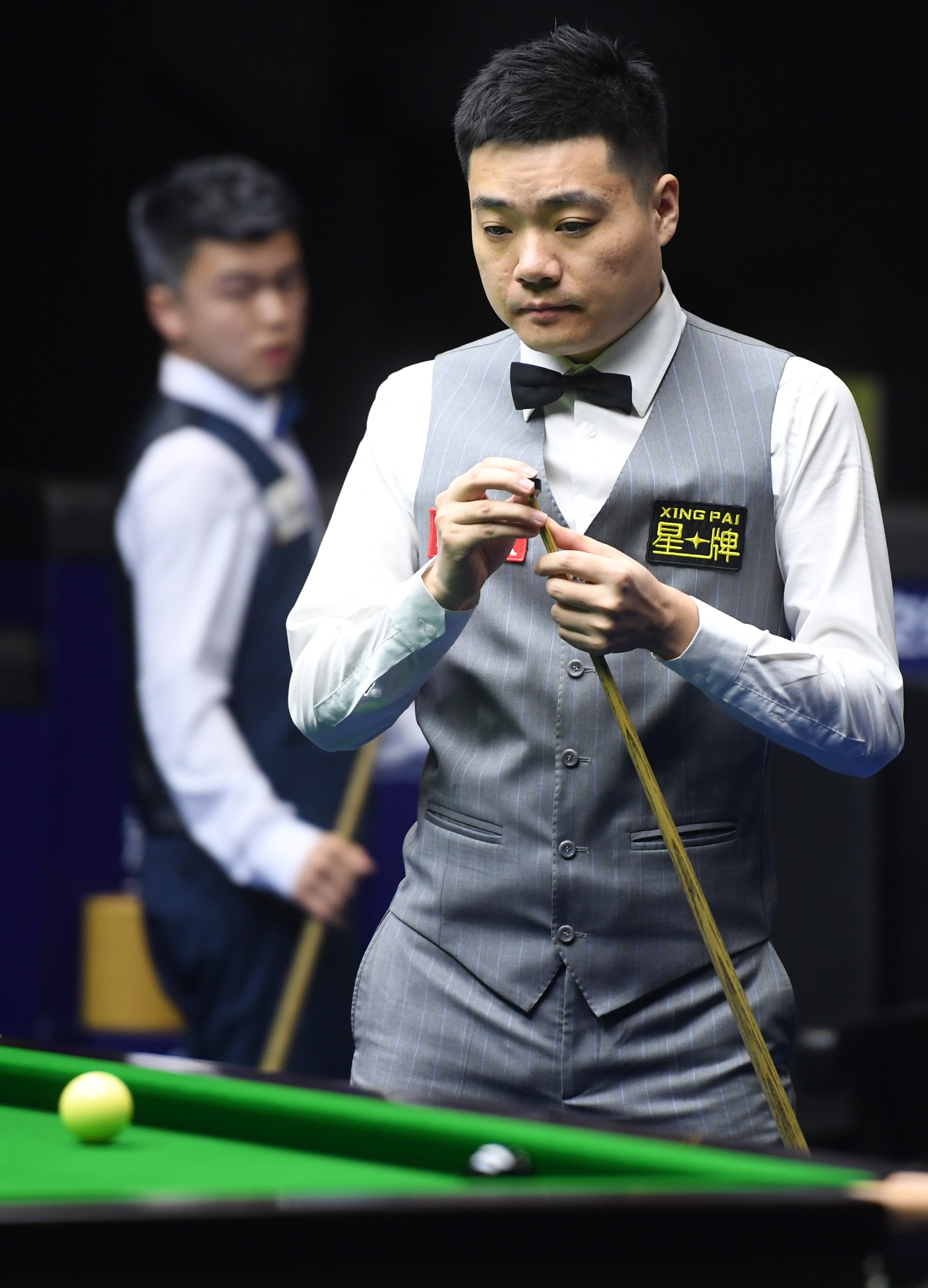 打身后的风 打身后的风